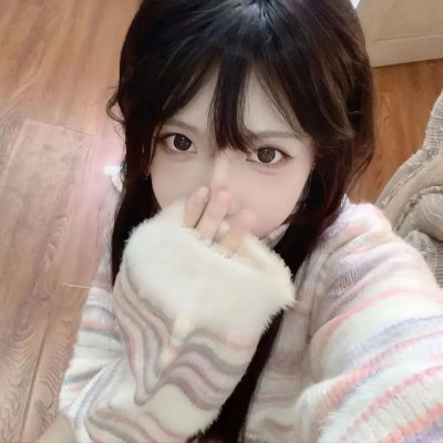 小资女孩向前冲